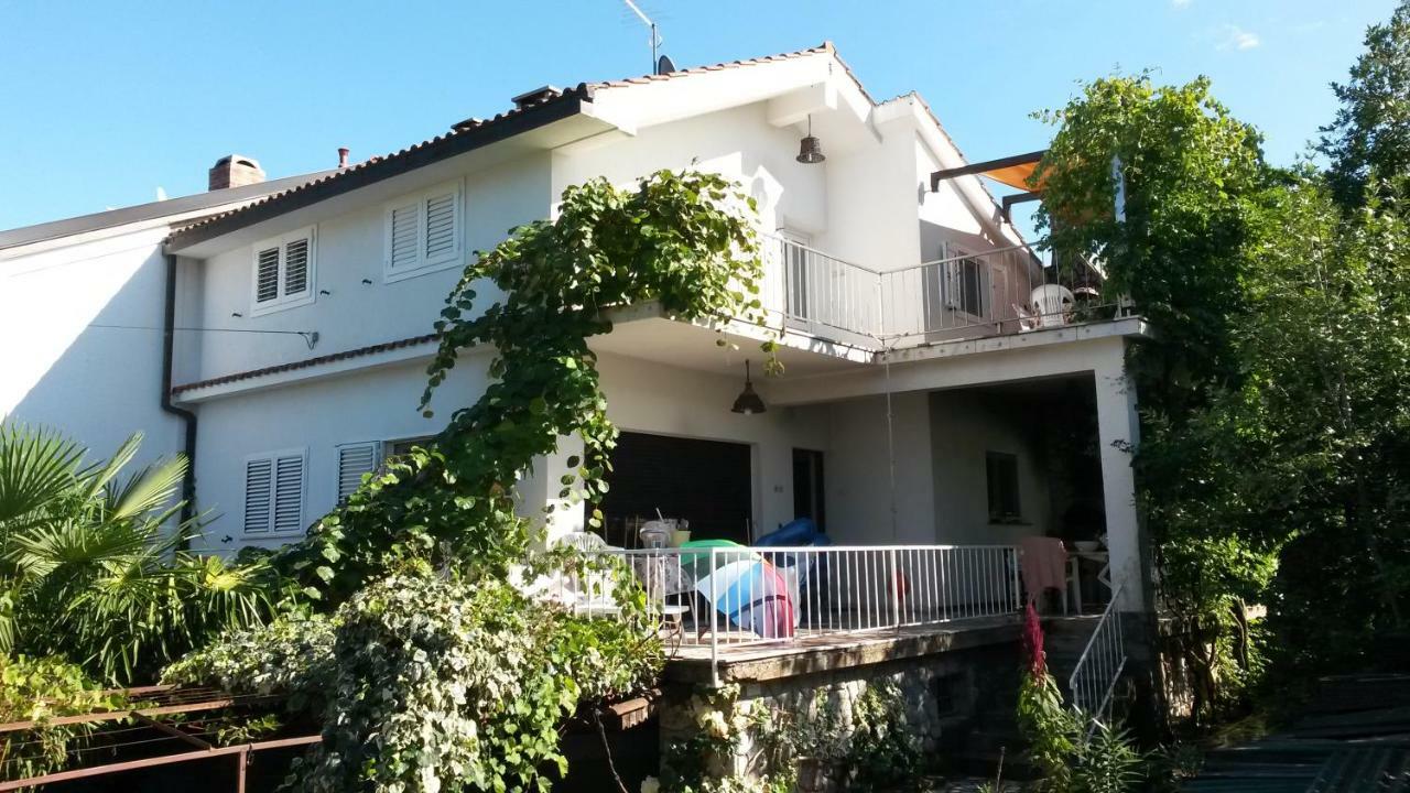 Apartmani Rasan Malinska Eksteriør bilde